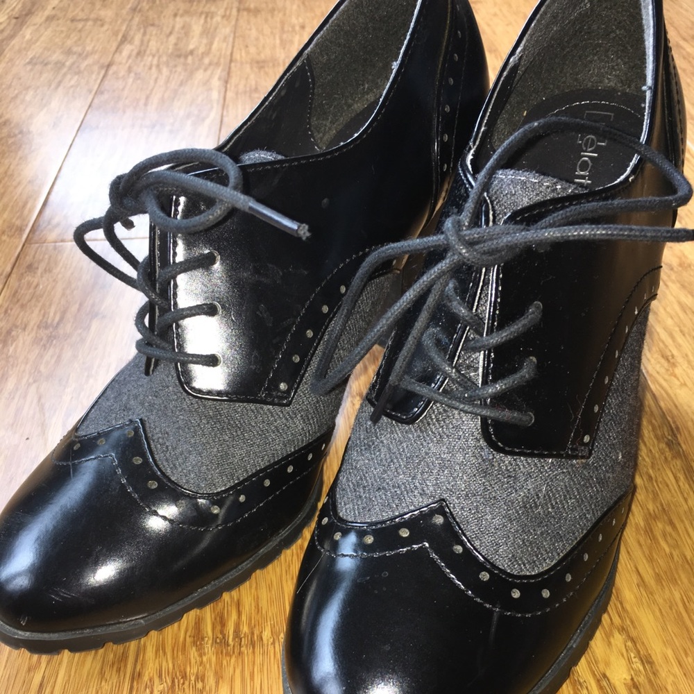 Wingtip Oxford shoes